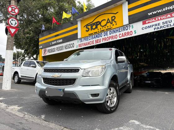 CHEVROLET S10 2.8 LT 4X4 CD 16V TURBO DIESEL 4P AUTOMÁTICO CHEVROLET S10 2.8 LT 4X4 CD 16V TURBO DIESEL 4P AUTOMÁTICO